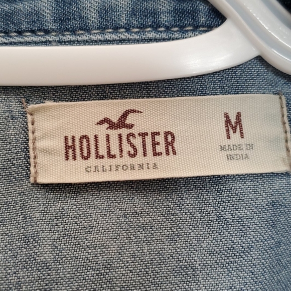 Hollister Shirt - Picture 3 of 3